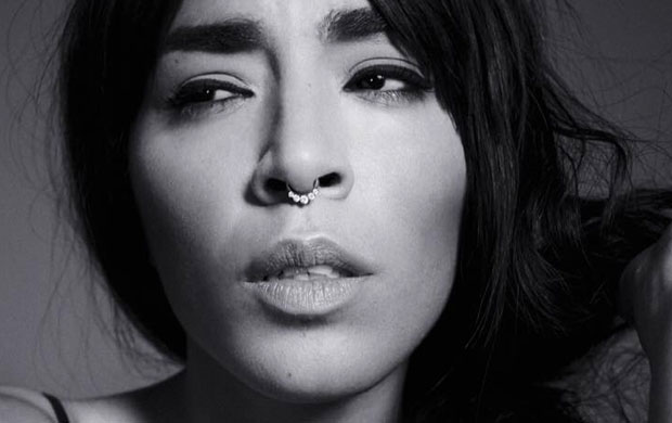 Loreen comes back to business with ‘Paperlight (Higher)’!