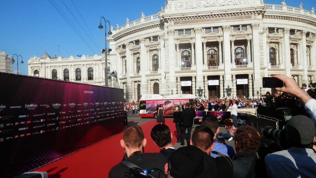 EXCLUSIVE: Impressions from the artists at the Red Carpet in Vienna!