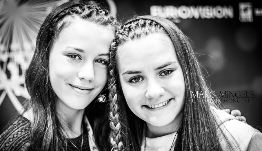 Junior Eurovision: Exclusive interview with Ivana & Magdalena (F.Y.R. Macedonia at JESC 2015)