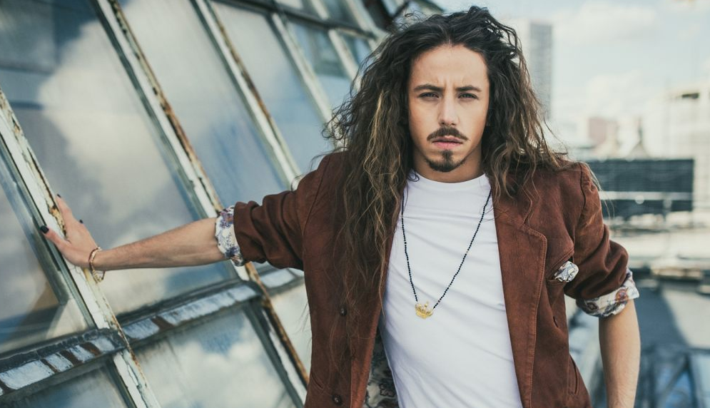 Poland: Watch the official video clip for “Color Of Your Life” by Michał Szpak!