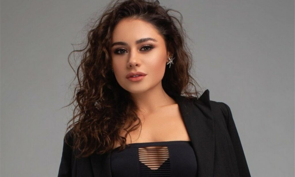 Azerbaijan: Samira Efendi reveals 'Mata Hari' - ESCplus