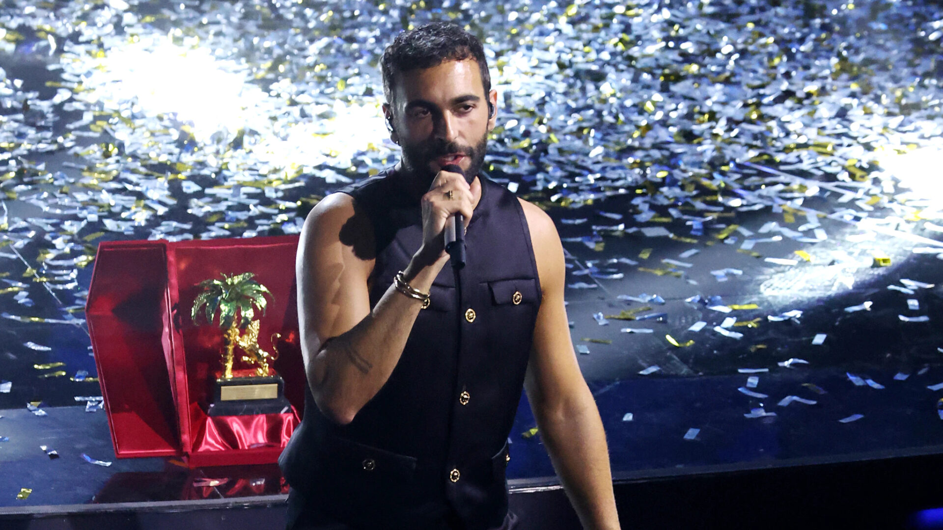 Italy 2023: It is Marco Mengoni for Eurovision 2023! - ESCplus